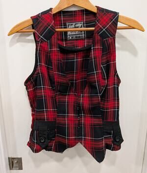 Kill City Red Black Tartan Plaid Hook & Eye Vest Size Large Punk Goth Rockabilly
